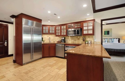 Wailua Condo | G305 - 2 BR Suite in Kapaa - Sleeps 6, Full Kitchen, AC, Pool, Waterslides, Fun!