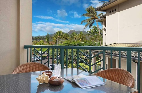Wailua Condo | G305 - 2 BR Suite in Kapaa - Sleeps 6, Full Kitchen, AC, Pool, Waterslides, Fun!