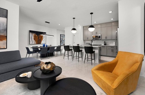 Florida Center House | Gaby's Galaxy | Volcano themed BR, spacious L/DR, PVT pool - 8 mins to Universal