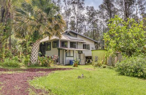 Hawaiian Acres House | Garden & Forest Views! Quiet Kurtistown Escape