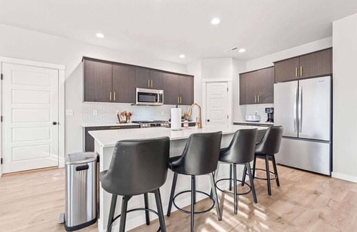 Southwest Ada County Alliance House | Generous 4BR Home w Hot Tub & Game room