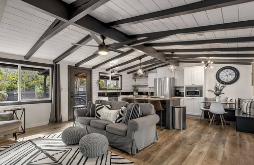 Pupukea House | Get ready to escape to Oahu’s fabled North Shore!