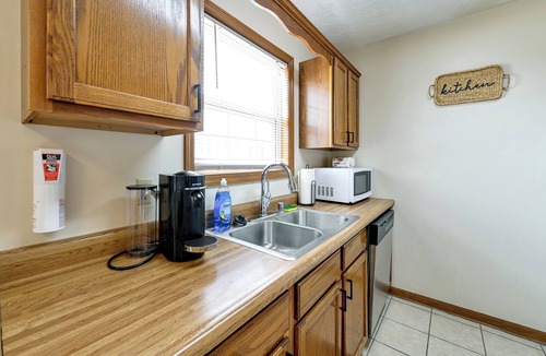 Richmond House | Great for Families! Richmond Townhome w/Patio