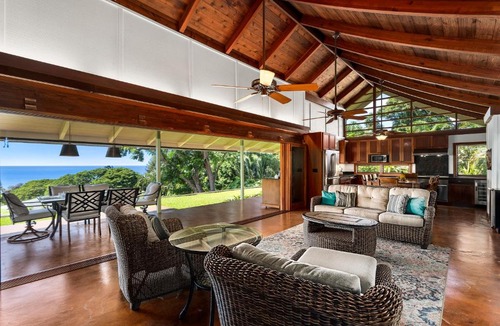 Kailua-Kona House | Hale Joli
