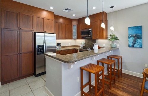 Waikoloa Apartment | Halii Kai Villas Ocean View 7 BR Sleeps 20 Great for Families Complimentary Car with 6 Nights HLI ML-3872 by KBM