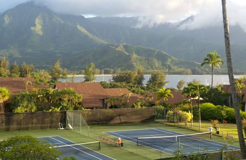 Princeville Apartment | HanaleiBayRESORT2312, 199.00 8/16-18 or269.00 8/22-26BlowOutSalBeachFront 10Star