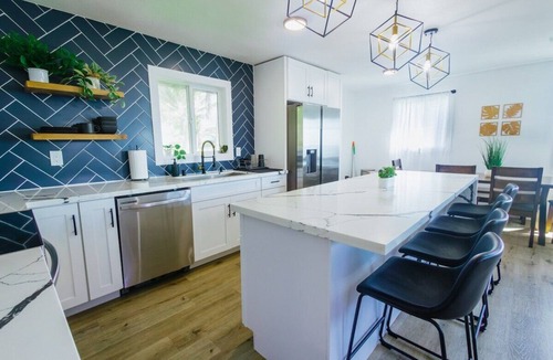 Hauula House | Hawaiian Oceanfront Oasis