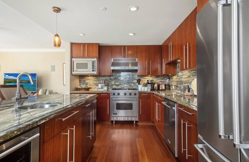 Honokowai Condo | Honua Kai | 4 FREE CARS | KBM Resorts | Extra Large Corner Suite! | 4 Units, 9 Bedrooms | HK ML-3875