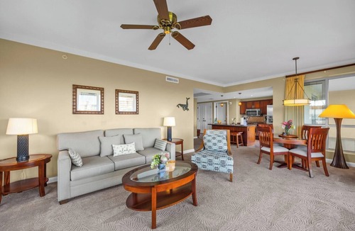 Honokowai Condo | Honua Kai | 4 FREE CARS | KBM Resorts | Extra Large Corner Suite! | 4 Units, 9 Bedrooms | HK ML-3875