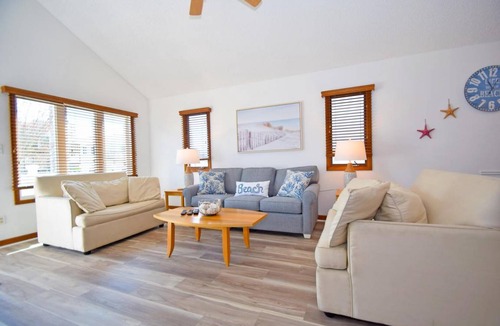 Caine Woods House | House ∙ 3 bedrooms ∙ 8 guests