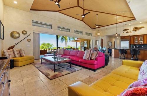 Kamuela House | Hula Hula Ranch - 7 Bedrooms, Pool, Ocean View!