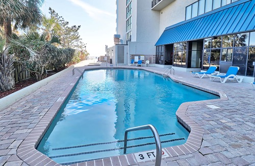 Myrtle Beach Condo | Incredible oceanfront condo with beautiful views of the ocean with pool and WIFI