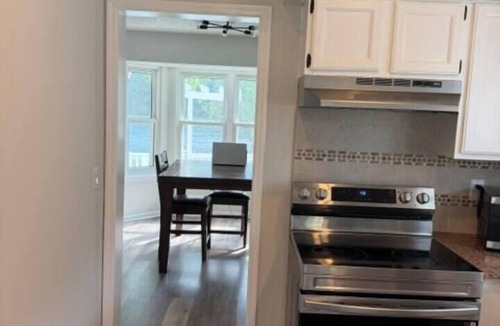 St. Marys House | Island Haven | 3BR/2BA | Sleeps 9 | Near Ferry