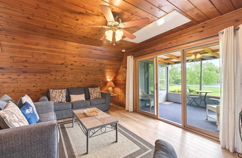 Stevensville Ski Chalet | Juniper Presents: Chalet #68 Nr Beach, Play Area & Amenities