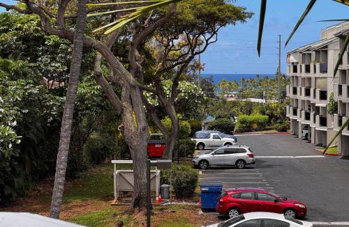Historic Kailua Village House | Kailua Bay Resort#4-204