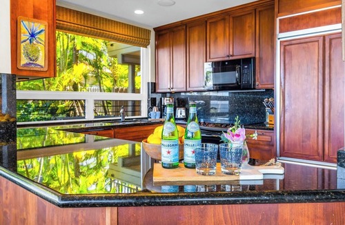Kapalua Condo | Kapalua Bay Villas | Ocean View 2 BR, Sleeps 6 | Car Incl. w/6+ Nights | KBV-14G4 by KBM
