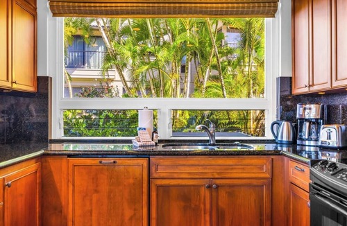 Kapalua Condo | Kapalua Bay Villas | Ocean View 2 BR, Sleeps 6 | Car Incl. w/6+ Nights | KBV-14G4 by KBM