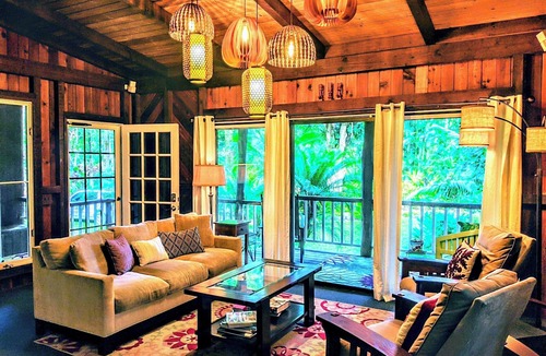 Kehena Beach Estates Hotel | Kehena Mauka Nui LGBTQ Clothing Optional