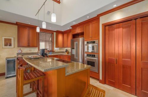 Waikoloa Apartment | Kolea Villas 15M Luxury Direct Beach Access