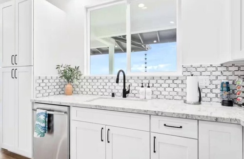 Kona Palisades House | Kona Charmer: Ocean View, Arcade Room