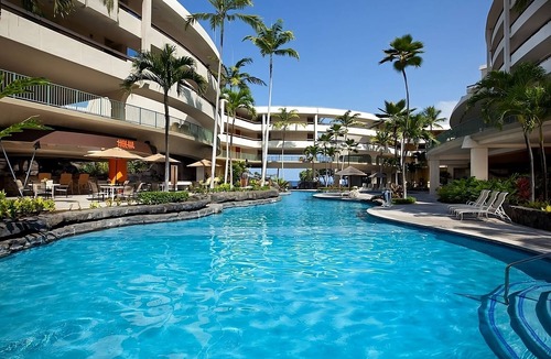 Keauhou Hotel | Kona Coast Adventure! 2 Modern Units, Nearby Shopping, Dining and Nightlife!