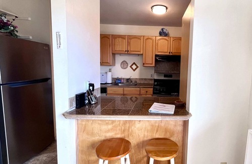 Historic Kailua Village Condo | Kona Mansions | Ocean Views & Amenities!