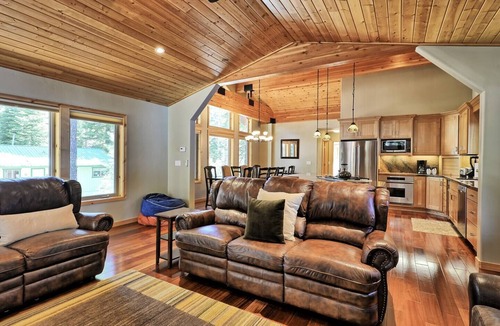 Tahoma Cabin | Limited June/July Availability!Location* Lake Tahoe~Beach~Deck~Tahoma Family Home
