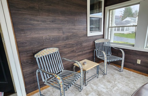 Clarendon House | Lovely King Ensuite bungalow