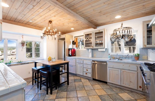 North Arroyo House | Luxe villa with private pool, hot tub, fireplace & amazing views - dog-friendly