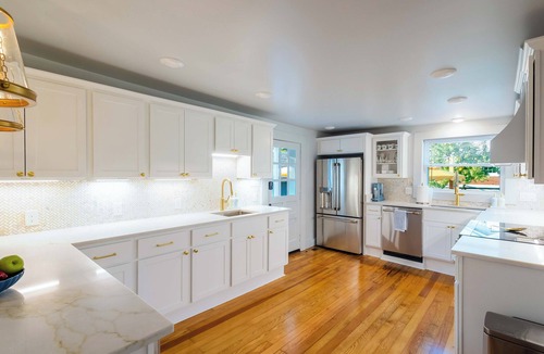 Versailles House | LUXURY Bluegrass Manor Sleeps 14 Bourbon Trl, Keeneland, Airport, UK