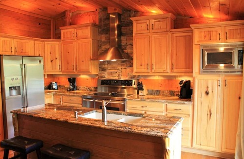 Gatlinburg House | Luxury cabin, best views of Smokies! Chef's kitchen, seasonal pool, hot tub more