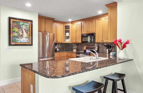 Poipu Condo | Luxury Condo In Poipu Beach, Central Air Conditioning, Pools and Mountain Views