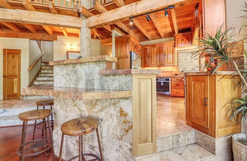 Wimberley House | Luxury Ranch Retreat | 135 Acres, Hot Tub, Creek, Hill Country Views