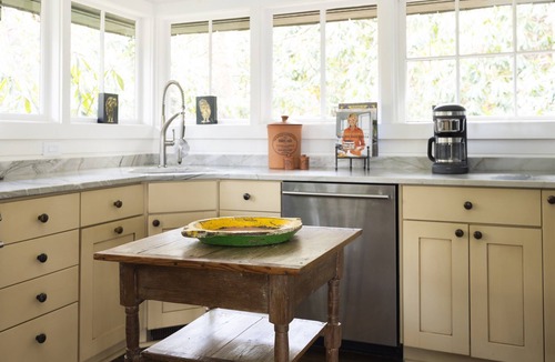 Highlands Cottage | Luxury Treetop Cottage | Artist's Retreat | Walk to Highlands Main St