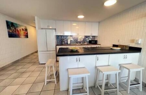 Punaluu Apartment | Majestic Ocean Panorama 8