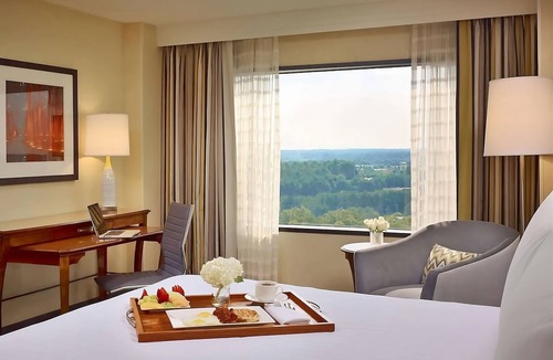 Gwinnett Place Hotel | Making The Best Memories Along The Way! Stay at our stylish unit & relax w/Pool