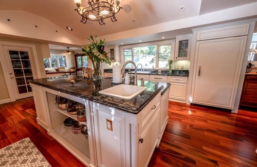 Diamond Head - Kapahulu - St. Louis House | Maluhia Estate - Surrounded by lush tropical gardens Minutes to Beaches& Waikiki