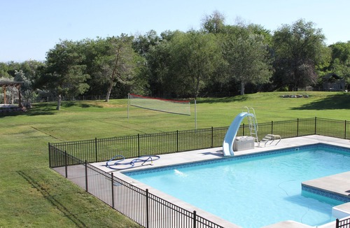 Ontario House | Mansion, pool, hot tub, 3 acres, private