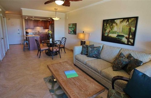 Kihei Apartment | Maui Banyan H502