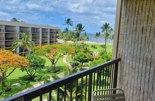 Kihei Condo | Maui Sunset A507 -Top floor1 BR, 2 BA Ocean View Condo
