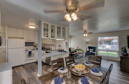 Hilo House | Minutes from Downtown Hilo, Sleeps 6