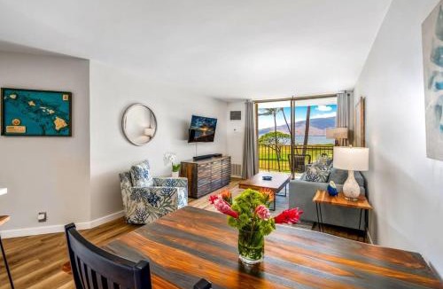 Kihei House | Modern and Relaxing Oceanfront Vistas