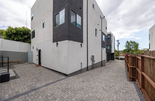 Elysian Heights House | Modern-Luxe Retreat in the Heart of LA - Brand New 4BR 4BA Townhome