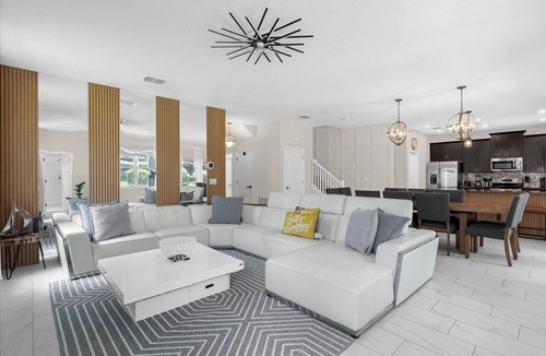 Davenport Villa | Modern Luxury at Disney’s Doorstep: Stunning 6BR/6BA Villa at Champions Gate!