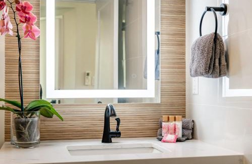 Kihei Apartment | Modern Studio Beach Vistas