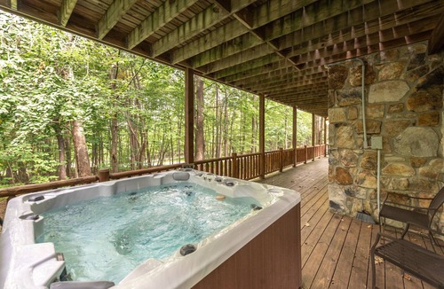 Mountainside House | Mountain Escape w/Fire Pit, Pool Table & Hot Tub!