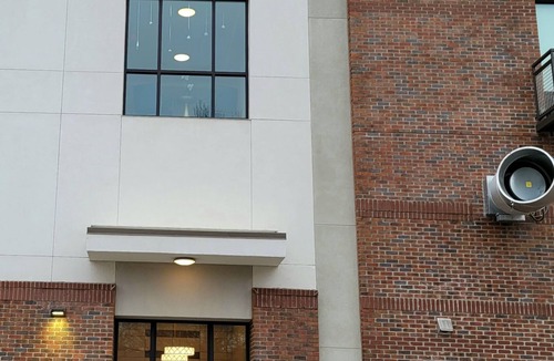 Cherry Street Apartment | New Executive Lofts on Cherry Street 305