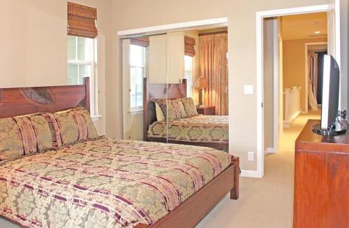 Princeville House | Nihilani 22C