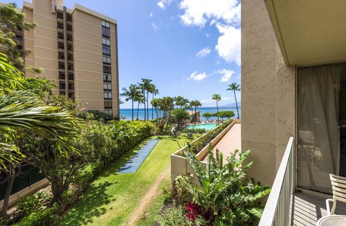Kahana Condo | OCEAN and MOUNTAIN view corner 2 bdrm unit - Royal Kahana 220