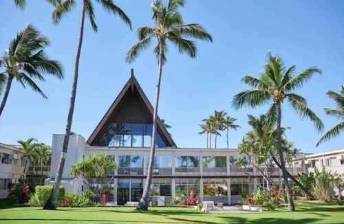 Kahului Apartment | Ocean View Room w/WiFi, Private Lanai, & Beautiful Views of the Pacific